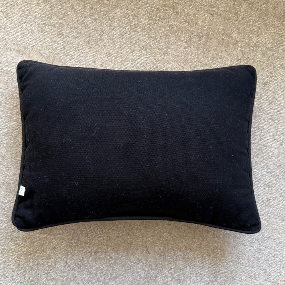 Pug pillow - Picture 3 of 4